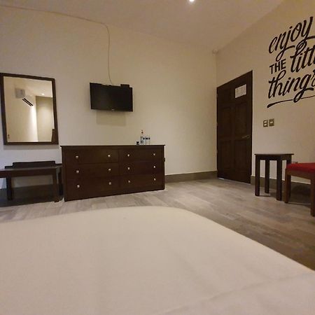 Punto Madero Hotel & Plaza Mocorito ภายนอก รูปภาพ