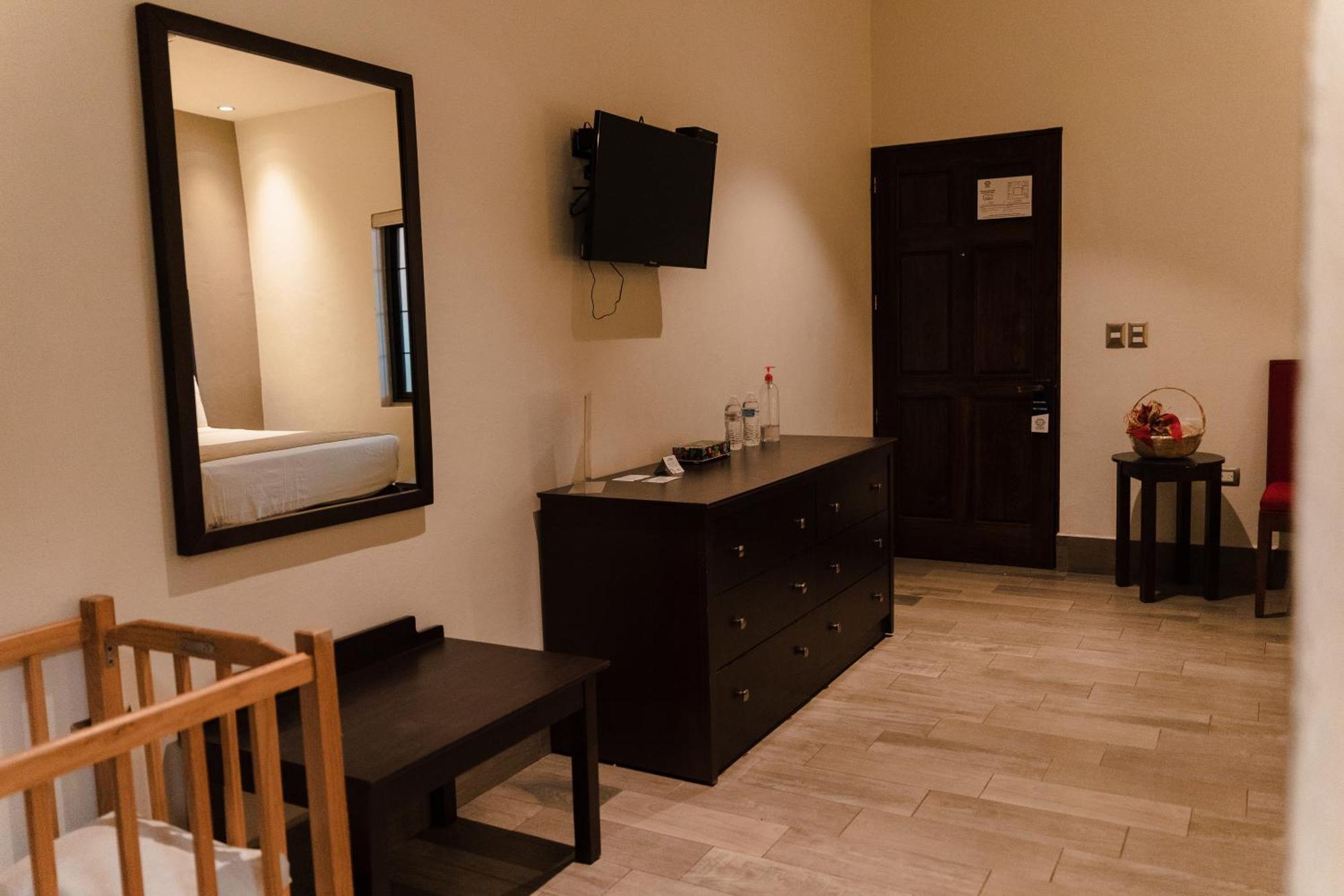 Punto Madero Hotel & Plaza Mocorito ภายนอก รูปภาพ